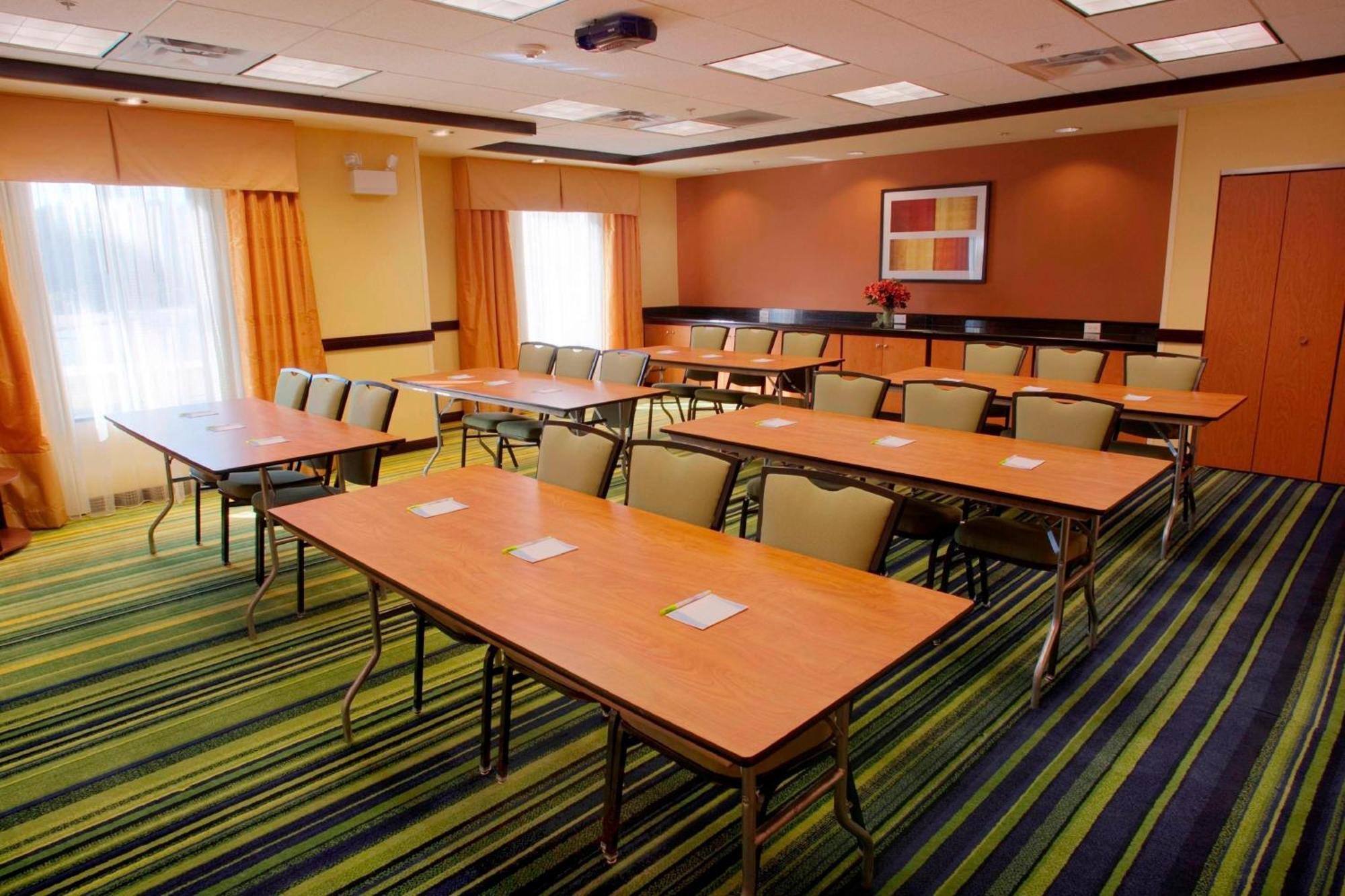 Fairfield Inn & Suites Milledgeville Udogodnienia zdjęcie